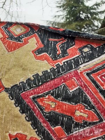 Стар плюшен ковьор покривка за стена, снимка 4 - Антикварни и старинни предмети - 53280497