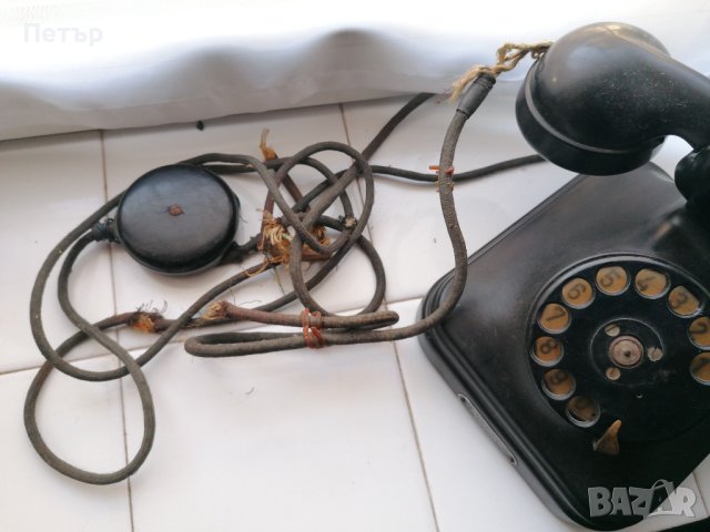 Продавам стар колекционерски антикварен унгарски телефон , снимка 5 - Антикварни и старинни предмети - 44418843