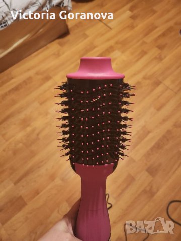 REVLON ONE -STEP HAIR DRYER AND VOLUMIZER, снимка 5 - Друга електроника - 40803655