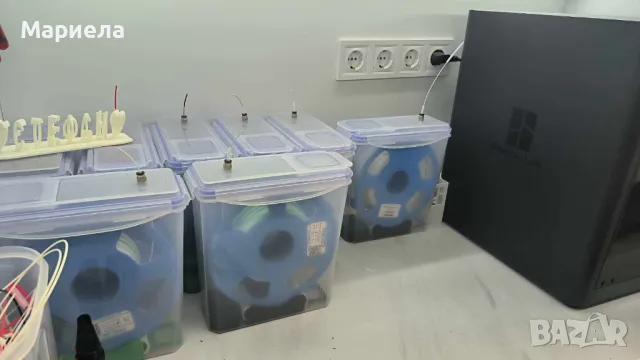 Комплект от 4броя кутия за съхранение и ползване на Найлонова хидрофобна нишка за 3D принтер бяла