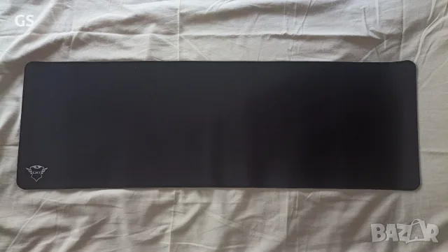 Продавам геймърски XXL пад Trust с размер 930x300mm, снимка 2 - Клавиатури и мишки - 56295356