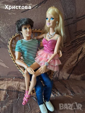 Кукли Ken и Barbie Mattel 2009, снимка 8 - Кукли - 56178820