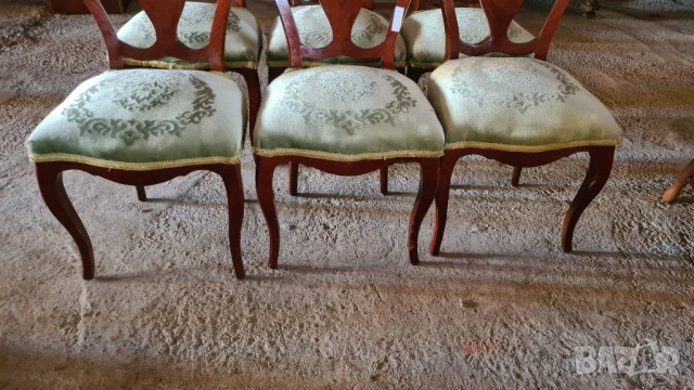 Ретро столове с плюшена дамаска внос от Европа, снимка 2 - Столове - 50699638