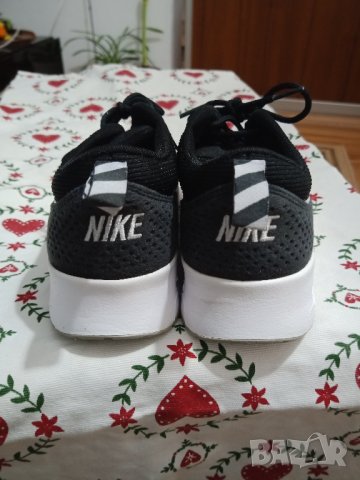 Nike Air Max Thea, снимка 3 - Маратонки - 31148374