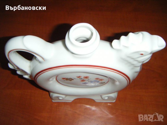 Порцеланова бъклица, снимка 2 - Антикварни и старинни предмети - 35277667