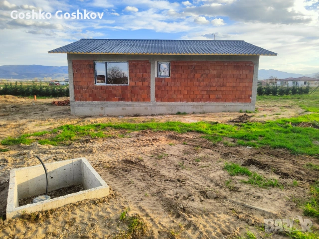 Къща в Оризари на 4 километра от Пловдив супер локация