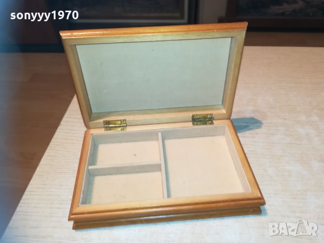 дървена кутия с метална кола-внос франция 19х12х5см, снимка 3 - Колекции - 30194463