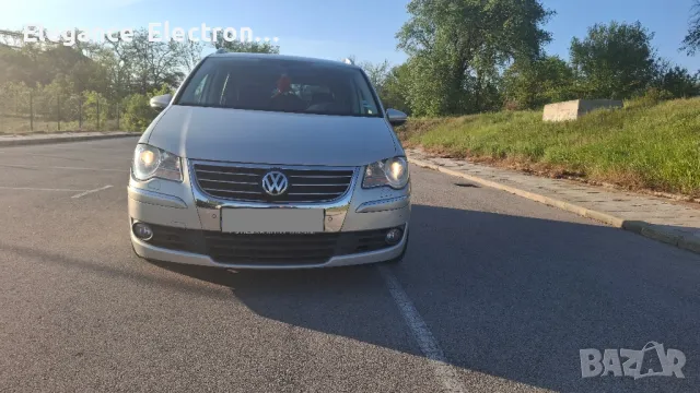 Vw Touran 1.9 TDi 105к.с High - Line, снимка 2 - Автомобили и джипове - 45818317
