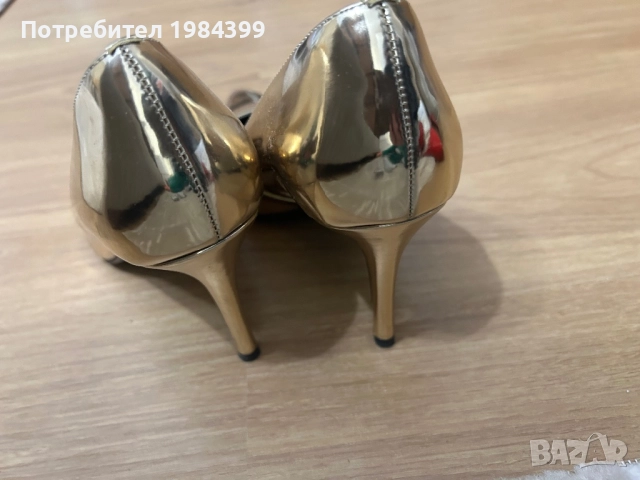 Обувки на ток, снимка 3 - Дамски обувки на ток - 52878313