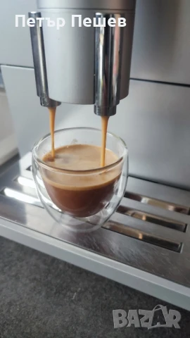 Кафеавтомат Jura Ena5 перфектно еспресо кафе Юра, снимка 5 - Кафемашини - 50528584