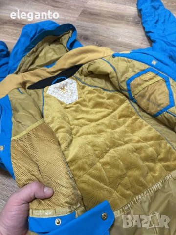 Висок клас дамски яке Helly Hansen HelliTech Primaloft WarmCORE 20.000m Ski Snow Jacket , L размер , снимка 11 - Якета - 53261167