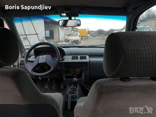 Продавам Renailt Clio 1.4, снимка 7 - Автомобили и джипове - 54217197