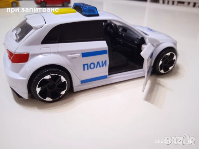 Audi RS 3 и Ford Ka, 1/24,  Dickie toys, снимка 5 - Колекции - 50587245
