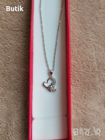 Колие с форма на сърце ❤️  , снимка 5 - Колиета, медальони, синджири - 35640919