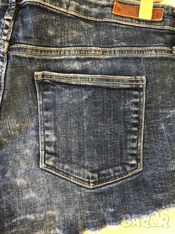 Дънкови панталонки H&M, снимка 4 - Къси панталони и бермуди - 29993004
