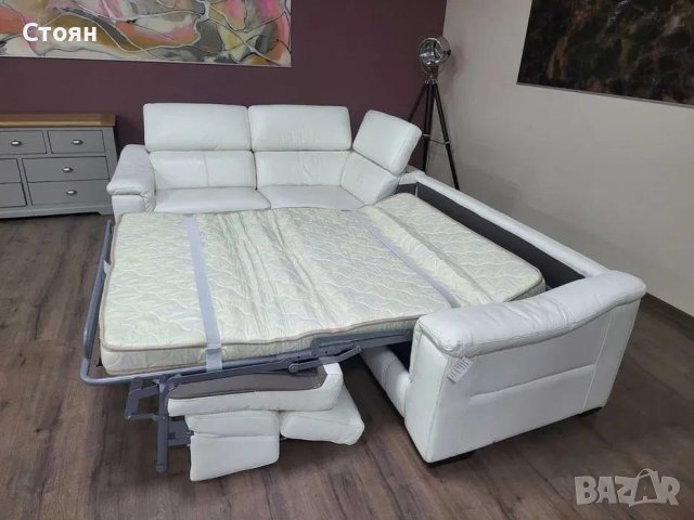 Бял ъглов кожен диван с функция сън "Clarence", снимка 5 - Дивани и мека мебел - 42486603