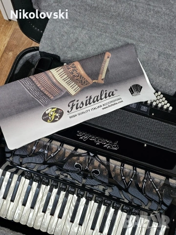 Висок клас италијаснки акордеон Fisitalia , снимка 13 - Акордеони - 54130882