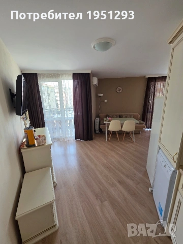 Продавам голямо студио в Слънчев бряг без такса подръжка, снимка 8 - Апартаменти - 54125092