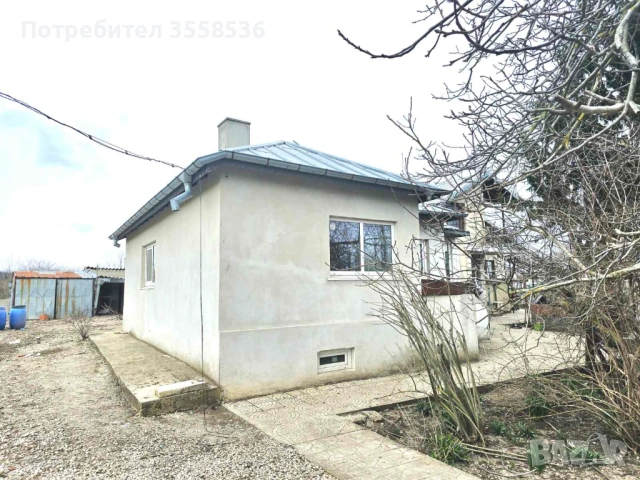 Продавам  къща - частично обзаведени и топлоизолирани в с.Могилище, общ. Каварна, снимка 4 - Къщи - 54158522