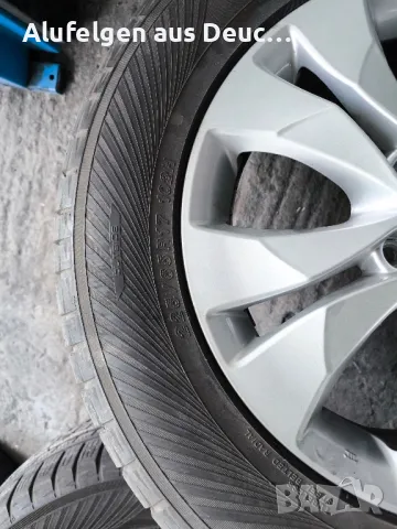 Зимни гуми 225 65 17, снимка 4 - Гуми и джанти - 47930729