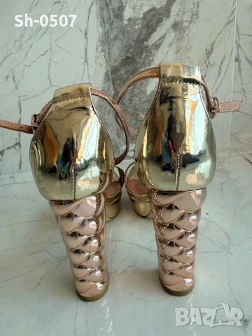 Елегантни сандали на платформа, снимка 5 - Сандали - 54246079