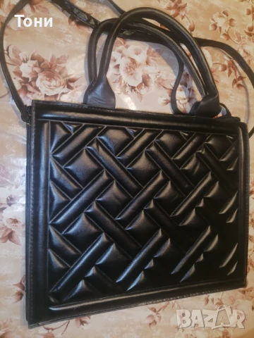 Нова Дамска Кожена Чанта , снимка 6 - Чанти - 50776032