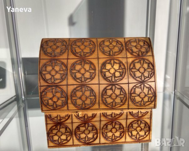Стара , дървена кутия за бижута от СОЦА., снимка 2 - Други - 42027251