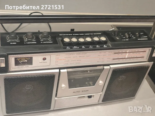 Радиокасетофон SANWA 7042A, снимка 3 - Радиокасетофони, транзистори - 55873249