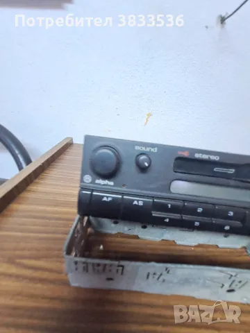 Vw Alpha оригинален радиокасетофон за Vw Golf Mk3 & Vento, снимка 2 - Части - 49698522