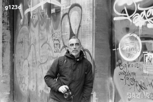 Leica R4 + два обектива Tamron 28-77мм и 200 мм, снимка 11 - Фотоапарати - 54224295