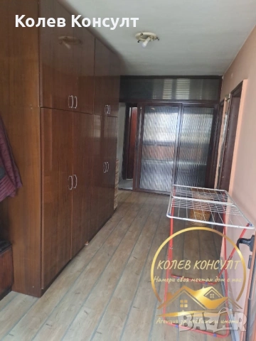 Етаж от къща с таванско помещение град Хасково,кв.Куба, снимка 4 - Етаж от къща - 53905458