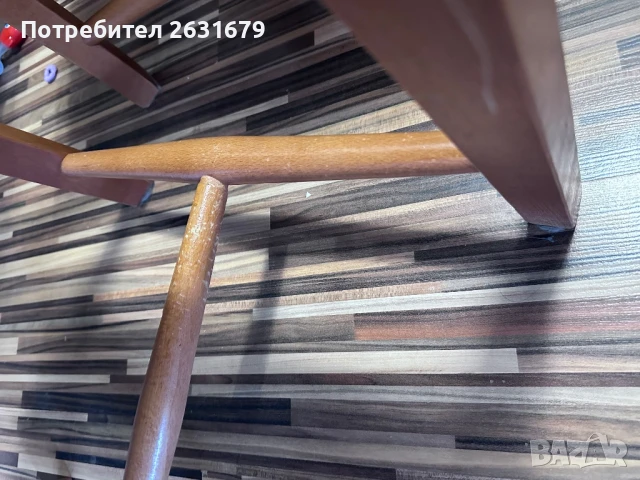 Продавам 4 бр Трапезни Столове, снимка 2 - Столове - 50941875