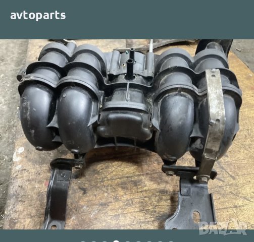 Honda civic 1.4i 2004година Изпускателен и Всмукателен колектор, снимка 4 - Части - 40365087