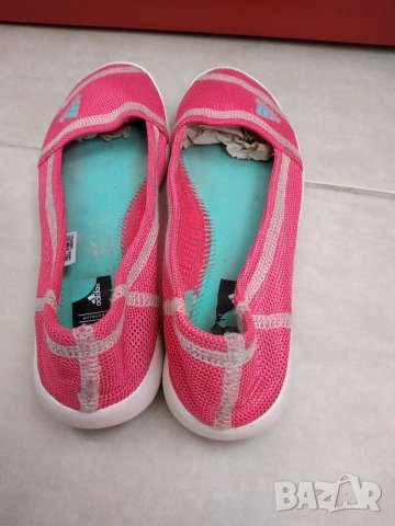 Дамски обувки Adidas номер 39, снимка 5 - Маратонки - 36780026