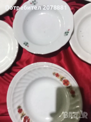 30 броя чинии български порцеланКитка , снимка 6 - Чинии - 52382828