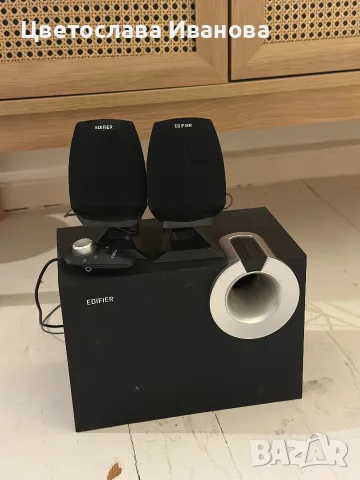 Тонколони Edifier