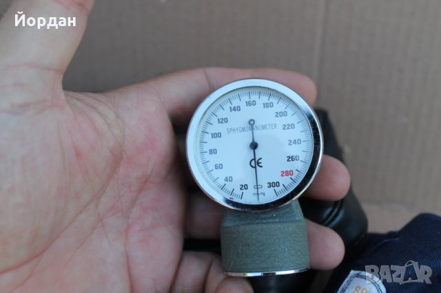 Апарат за кръвно , снимка 2 - Уреди за диагностика - 29596737