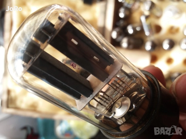  Радиолампи  над 400 броя. 50% са нови., снимка 2 - Ресийвъри, усилватели, смесителни пултове - 52461705