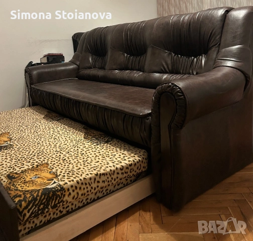 Кафяв кожен диван, снимка 2 - Дивани и мека мебел - 54345837