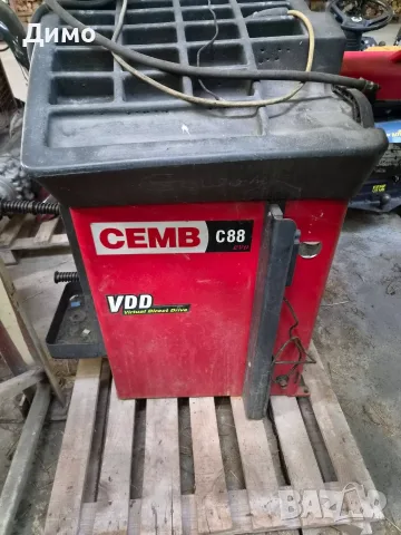 Баланс машина CEMB C88 EVO VDD с тъчскрийн за гуми и джанти, снимка 4 - Индустриална техника - 56084204