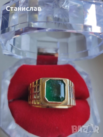 Масивен златен пръстен с Колумбийски смарагд/изумруд, снимка 5 - Пръстени - 51840416