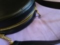 Женска чанта кръгла за през рамо естествена кожа фи 185мм маркова на НМ, снимка 5