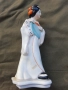 Порцеланова статуетка фигурка японка, снимка 3