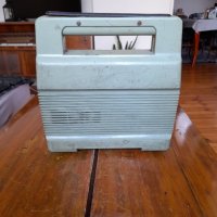 Стар касетофон Респром Монтана, снимка 3 - Антикварни и старинни предмети - 37527034