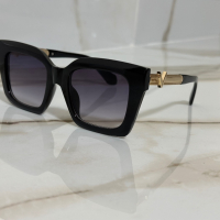 Слънчеви очила Vogue, снимка 1 - Слънчеви и диоптрични очила - 44751022