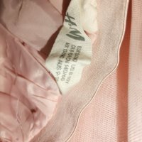 Пачка НМ розова, брокатен ефект – 134-140см, 8-10 години, снимка 4 - Детски рокли и поли - 34025201