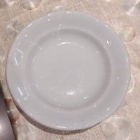 Комплект 6 броя порцеланови чинии , снимка 1 - Чинии - 42749000