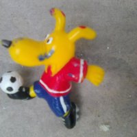 Куче футболист от киндер сюрприз, снимка 2 - Колекции - 37731284
