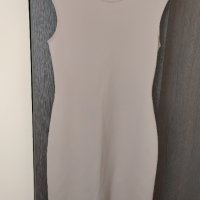 М, нова бежова рокля с етикет , снимка 2 - Рокли - 30173117