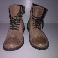 Levis оригинални обувки, снимка 2 - Мъжки боти - 40017213
